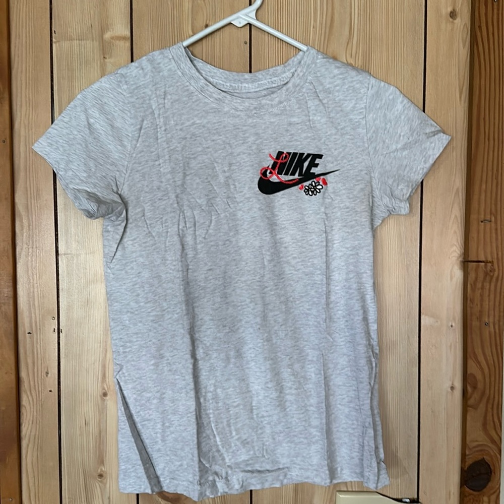Nike Tee
